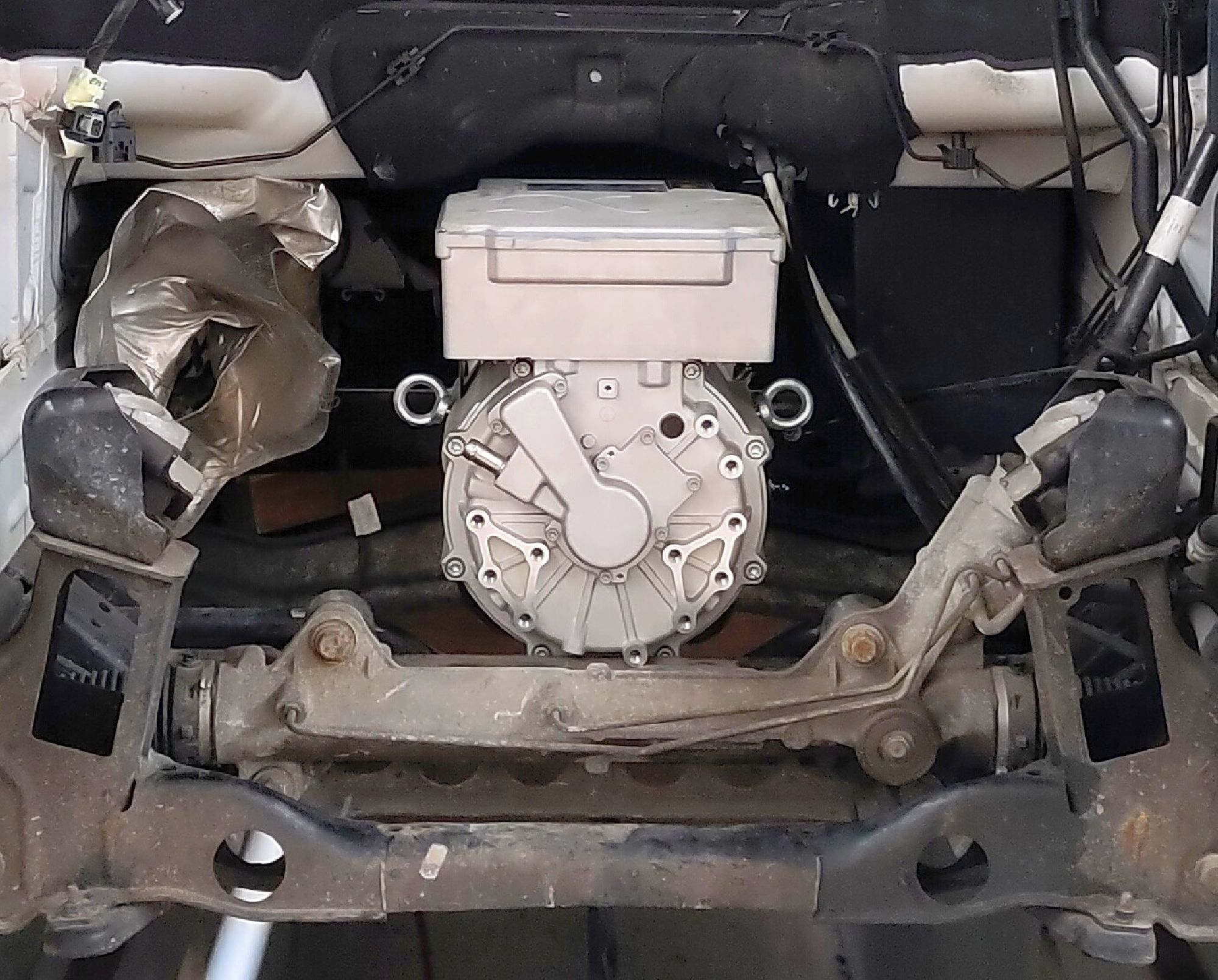 180 kW Elektromotor im Transporter